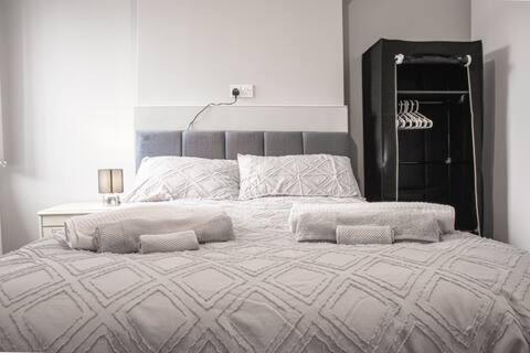 Flow Homes Stoke-on-Trent Εξωτερικό φωτογραφία