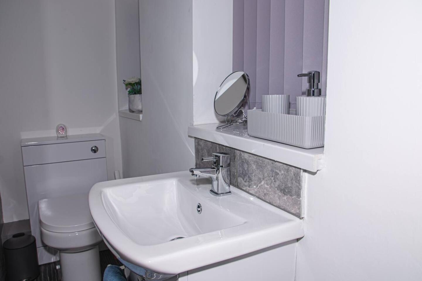 Flow Homes Stoke-on-Trent Εξωτερικό φωτογραφία