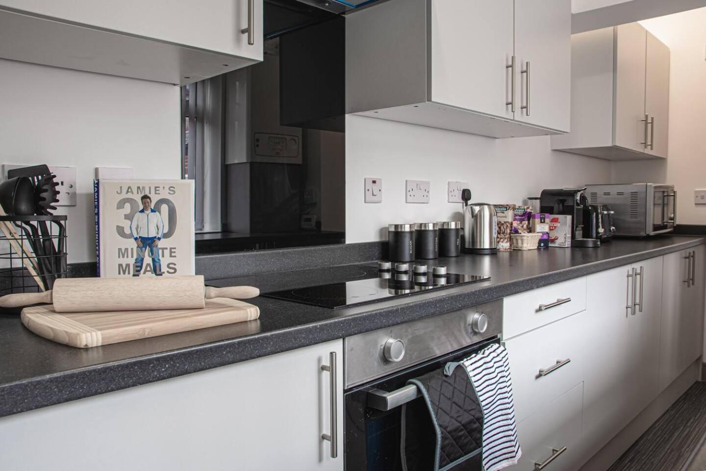 Flow Homes Stoke-on-Trent Εξωτερικό φωτογραφία