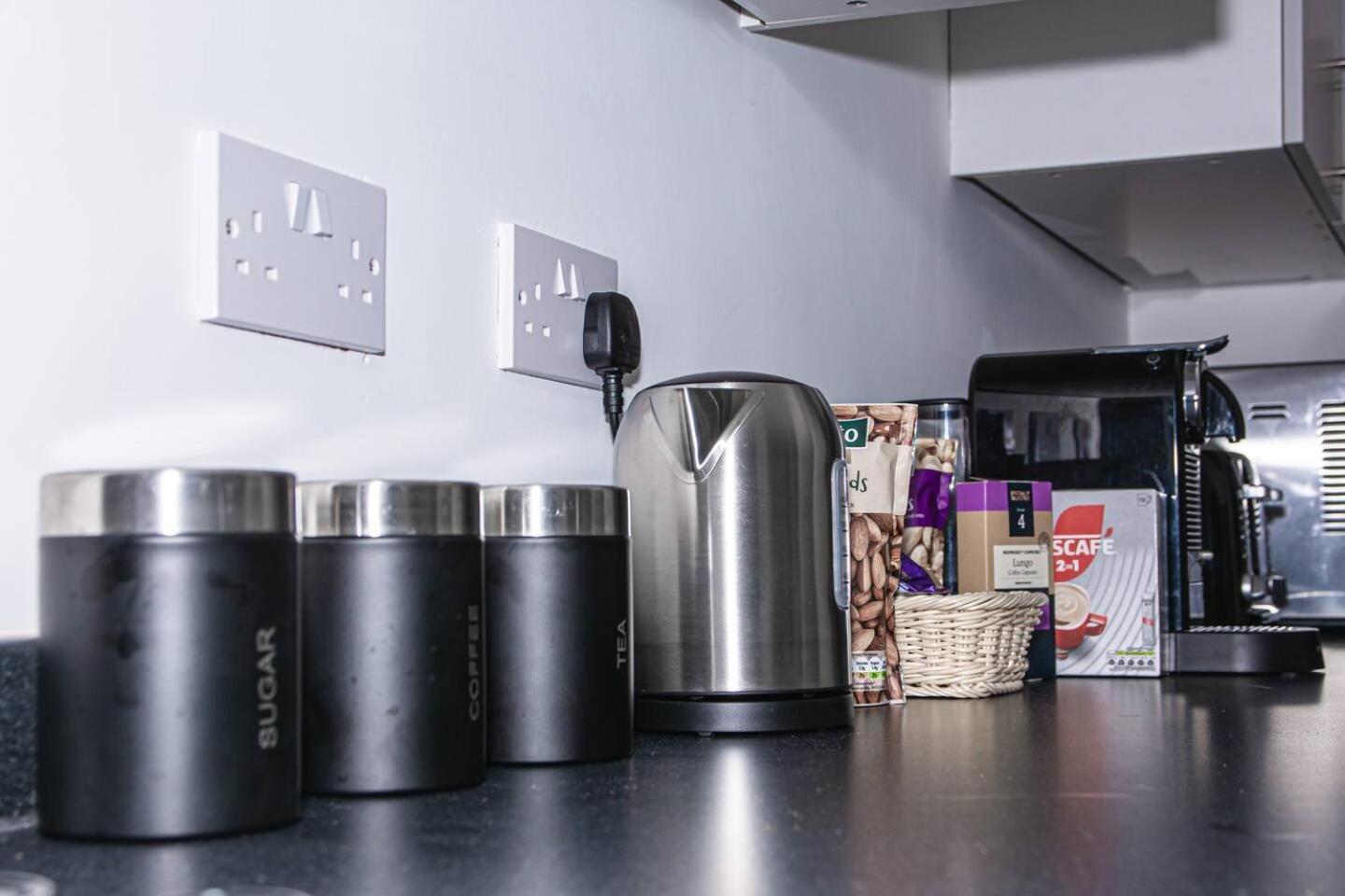 Flow Homes Stoke-on-Trent Εξωτερικό φωτογραφία